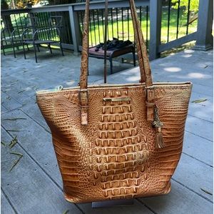 Vintage Brahmin moc croc bag Tote purse Bucket walnut tassel handbag Mel…